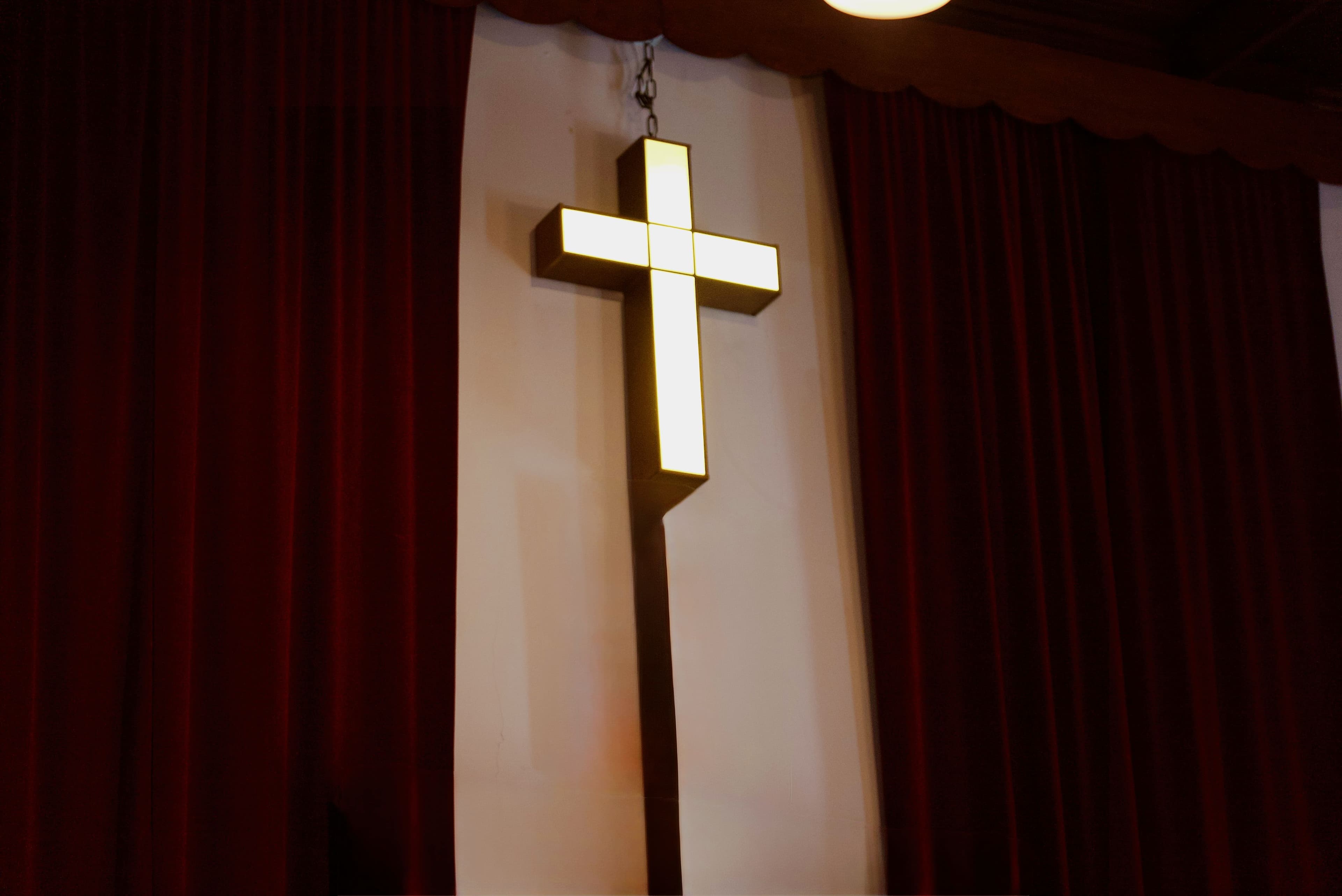 Cross